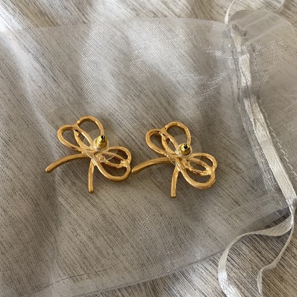 Brand new bow earrings - Picture 2 of 2